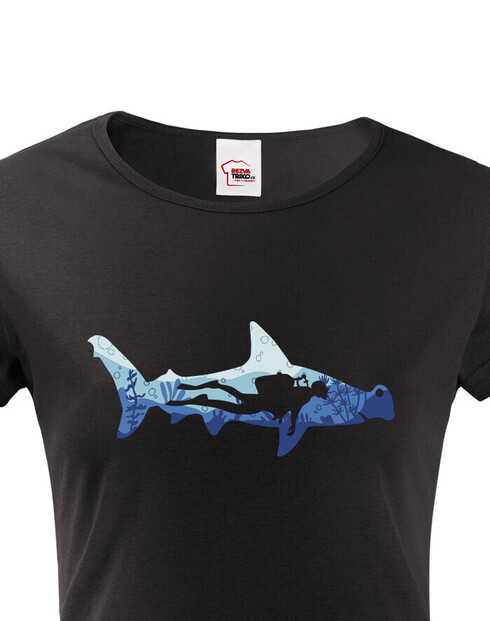 Dámské tričko Potápač a žralok