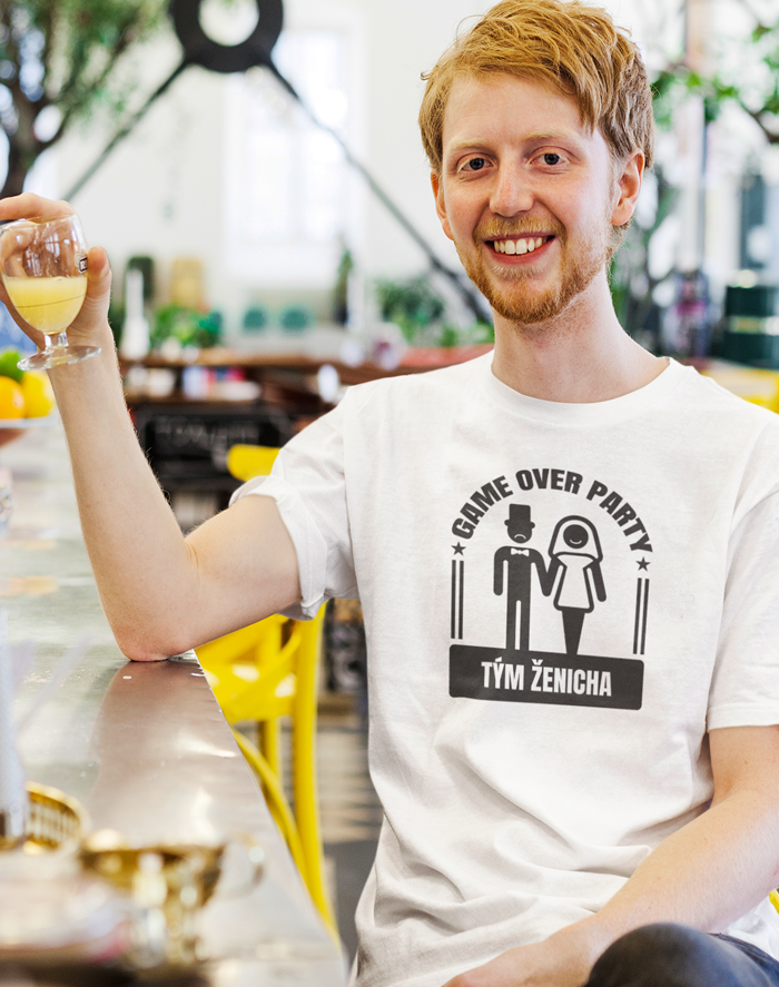 Pánske rozlúčkové tričko Game over party